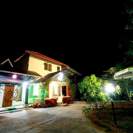 Rock Haven Wayanad Bed and Breakfast Kalpetta Exteriör bild