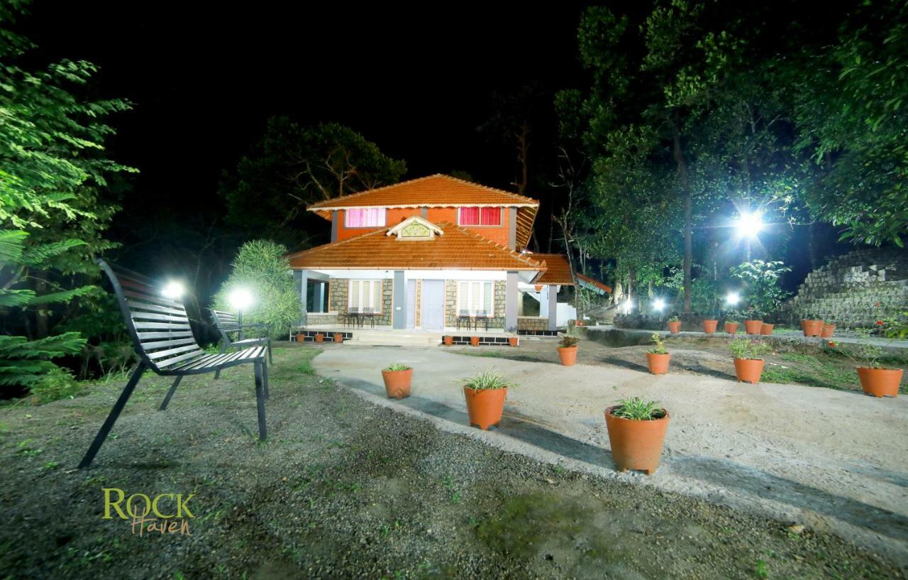 Rock Haven Wayanad Bed and Breakfast Kalpetta Exteriör bild
